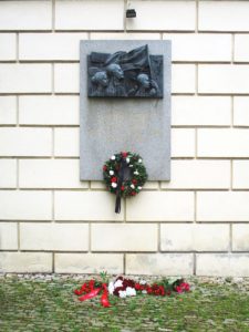 Pamětní deska na Střeleckém ostrově v Praze