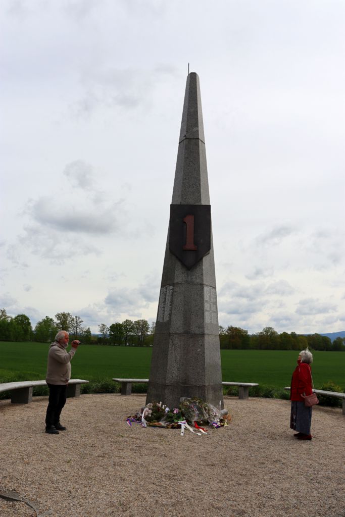 Památník 1. pěší divize americké armády v Chebu