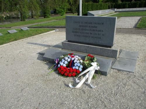 Ústřední hřbitov v Brně - pohřebiště rumunských vojáků